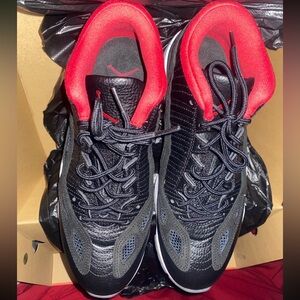 Air Jordan 11 Retro Low IE 'Bred' 2021